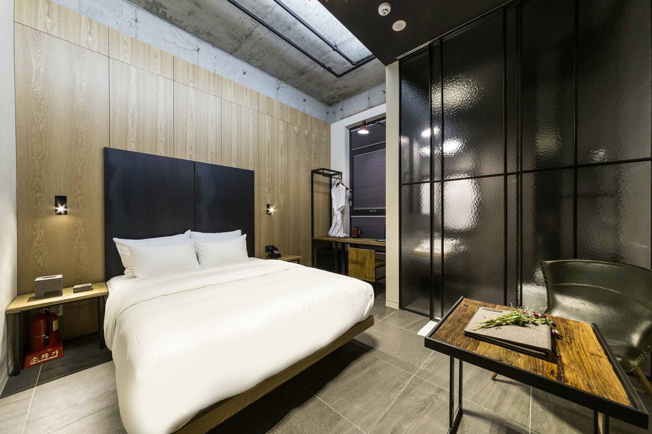 Hotel The Artist Dongdaemun Seoul Exterior photo