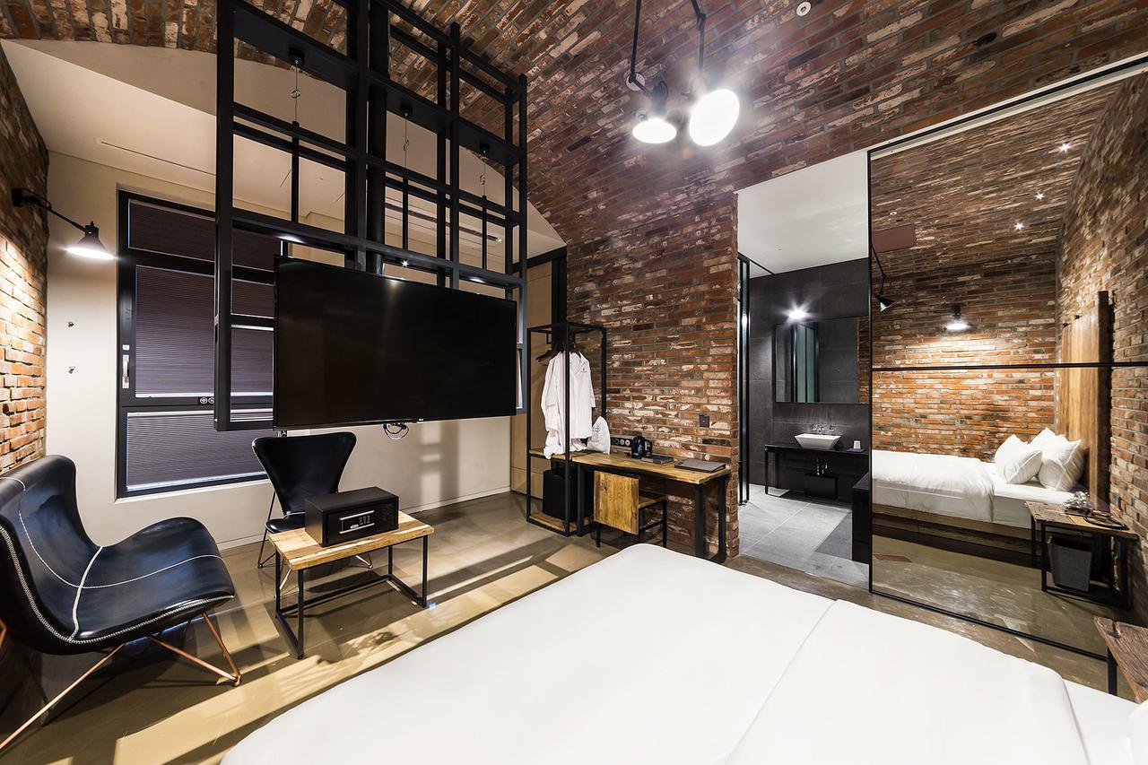 Hotel The Artist Dongdaemun Seoul Exterior photo